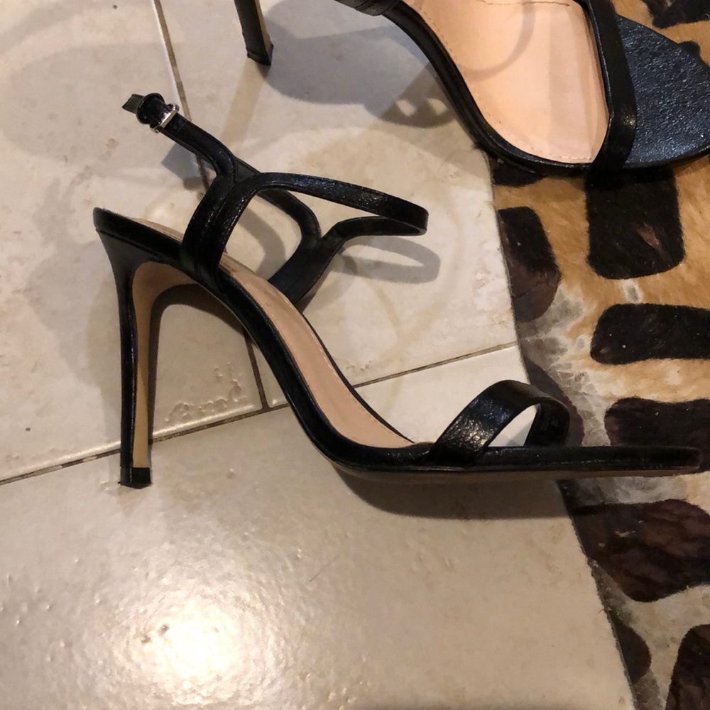 Zara sandals!! - Picture 2 of 6